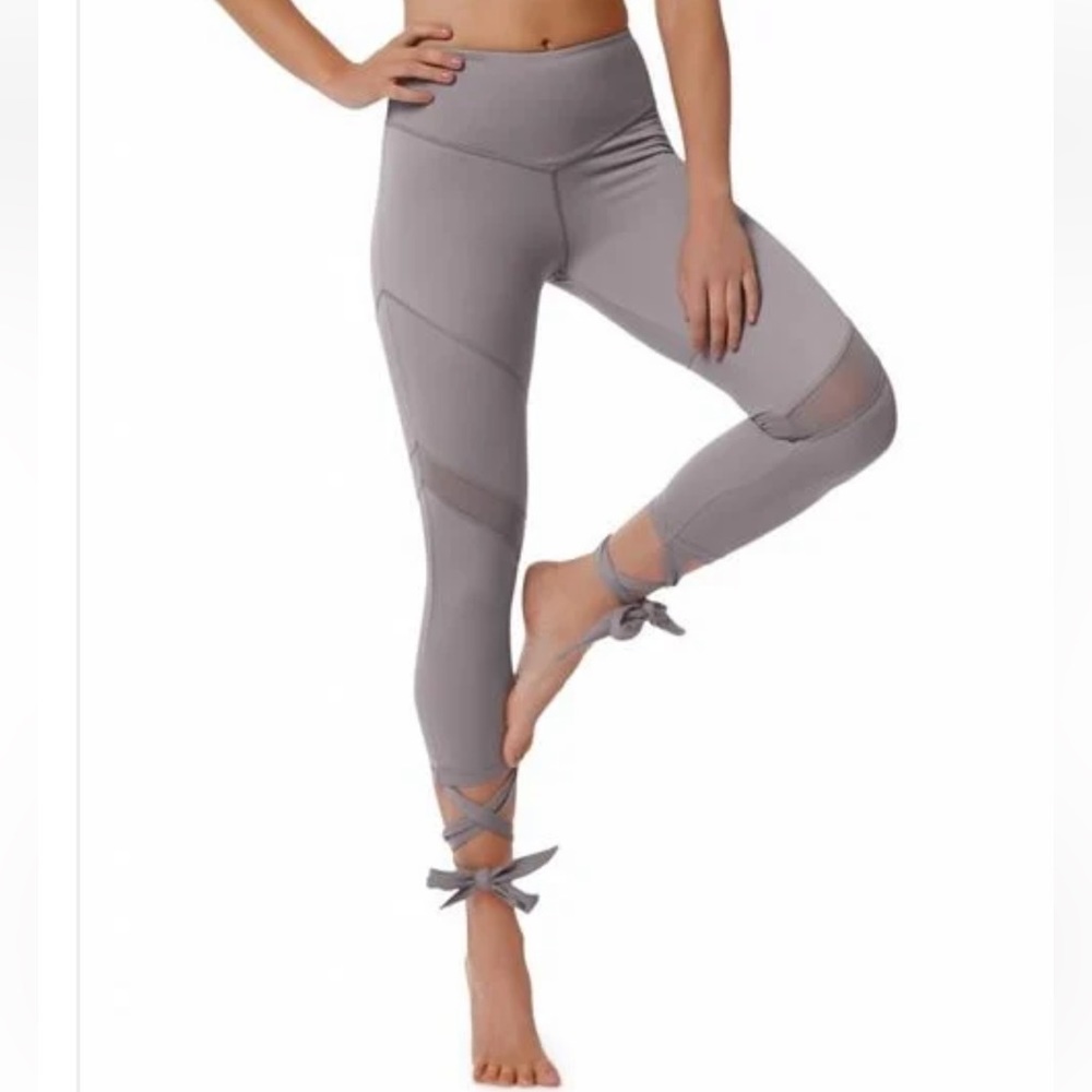 L’urv Tie Ankle Legging
